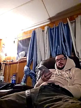 hungverrec online show from November 21, 8:02 am