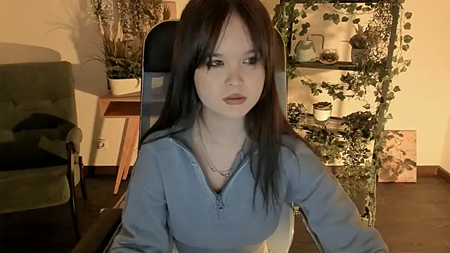 Snapshot of Elainebeness chatting on March 12, 8:04 pm Elainebeness online show from March 12, 8:04 pm