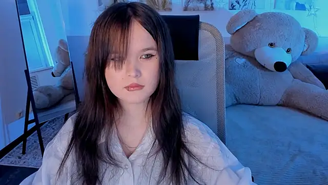 Snapshot of Elainebeness chatting on March 22, 3:59 pm Elainebeness online show from March 22, 3:59 pm