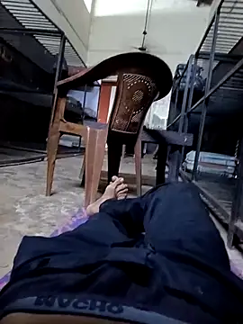 Snapshot of 1010SumiT chatting on November 2, 6:10 pm 1010SumiT online show from November 2, 6:10 pm