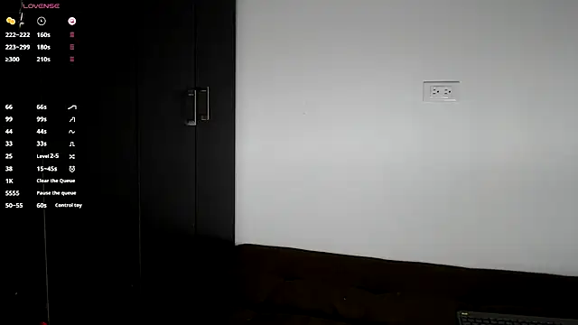 Snapshot of gigilovedback chatting on October 30, 9:15 pm gigilovedback online show from October 30, 9:15 pm