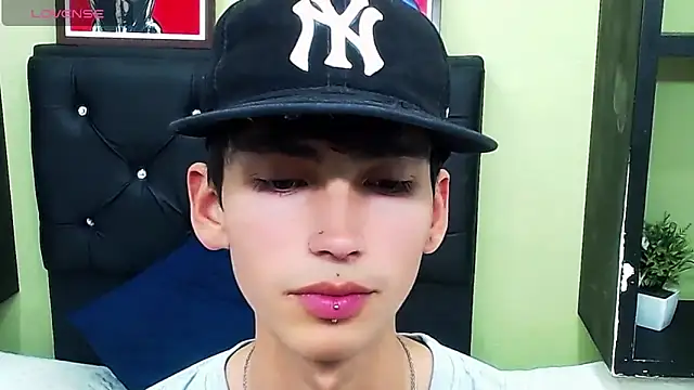 ttimy x boy online show from January 18, 2:03 am