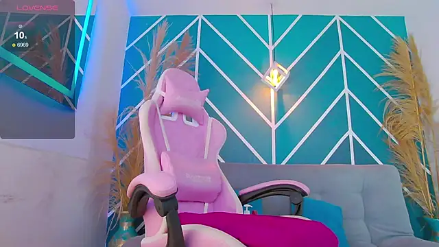 Snapshot of zaid_lion chatting on November 4, 12:59 pm zaid lion online show from November 4, 12:59 pm