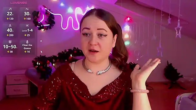 LizzyShine online show from December 18, 6:35 pm