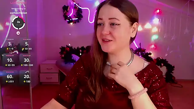 LizzyShine online show from December 18, 9:40 pm