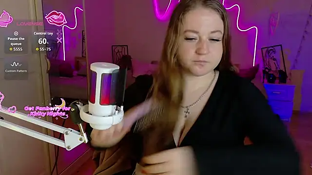 LizzyShine online show from November 13, 10:03 am