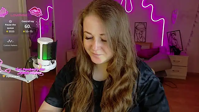 LizzyShine online show from November 20, 5:23 pm