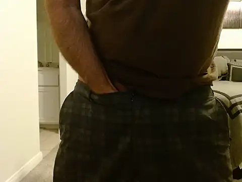 GirthBullger4You online show from March 22, 5:28 am