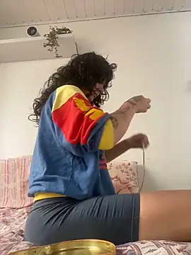 magalunabb online show from November 6, 11:22 am