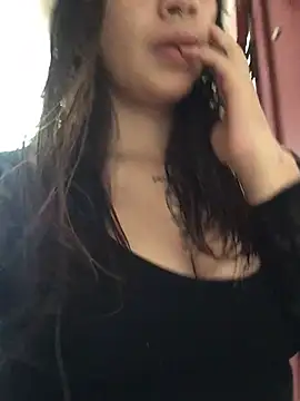 Miss oliviaa online show from December 18, 2:38 pm