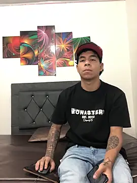 logannth online show from April 2, 2:04 pm