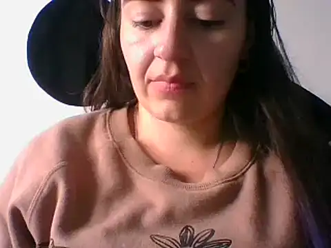  karlie kloss  online show from January 23, 9:18 pm