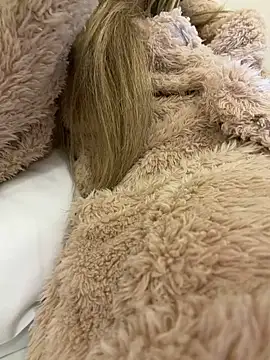 Snapshot of fofinhaa12 chatting on February 15, 8:49 pm fofinhaa12 online show from February 15, 8:49 pm