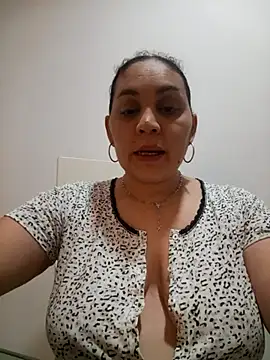 MirandaSoto online show from December 3, 4:09 am