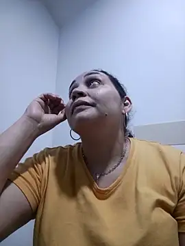 MirandaSoto online show from February 5, 3:44 am