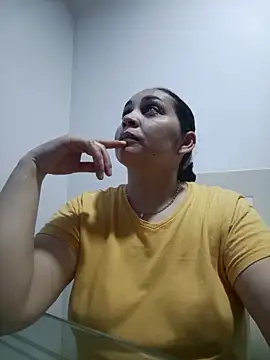 MirandaSoto online show from March 5, 3:57 am