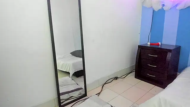 britny clouds online show from December 28, 4:09 pm