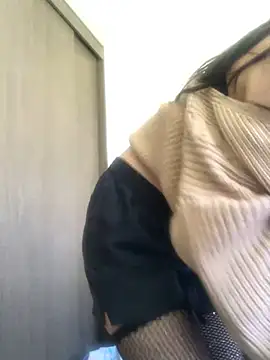 britny clouds online show from March 12, 5:28 pm