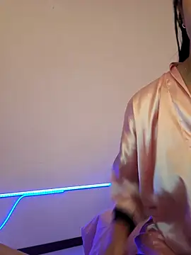 Snapshot of VictoriaEvaans_ chatting on November 25, 10:43 pm VictoriaEvaans online show from November 25, 10:43 pm