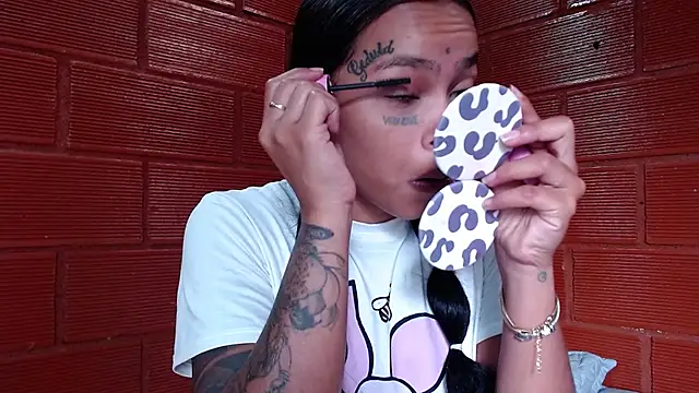 Snapshot of Priyalakshmi_ chatting on March 4, 2:10 pm Priyalakshmi online show from March 4, 2:10 pm