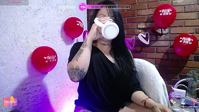 sweet velvett online show from February 15, 8:24 am