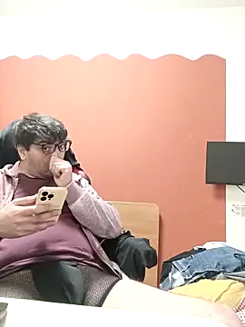 percyass online show from October 18, 4:52 pm