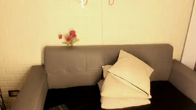 karina gomez 18 online show from November 5, 11:32 am