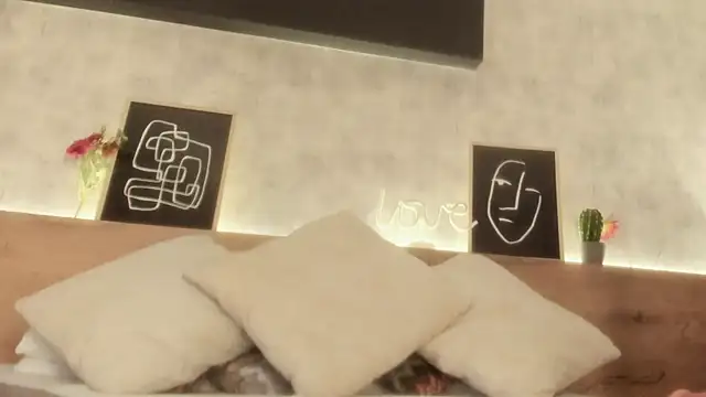 Snapshot of karina_gomez_18 chatting on February 22, 11:31 am karina gomez 18 online show from February 22, 11:31 am