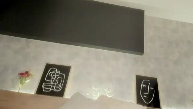 Snapshot of karina_gomez_18 chatting on February 25, 11:31 am karina gomez 18 online show from February 25, 11:31 am