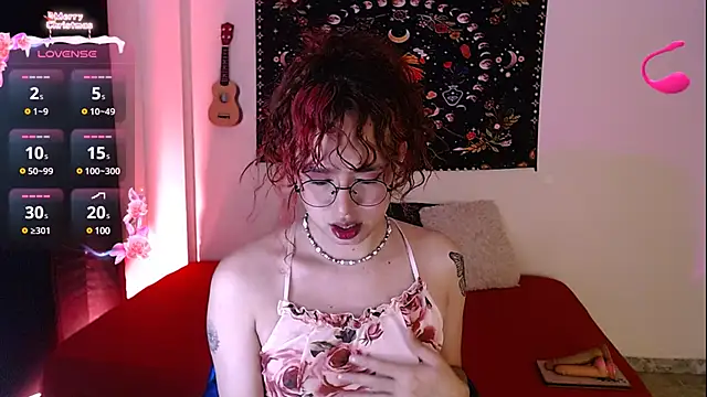 sophieMarshall01 online show from December 23, 6:11 am
