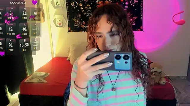 sophieMarshall01 online show from September 16, 9:38 pm