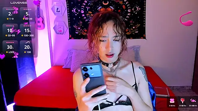 sophieMarshall01 online show from October 1, 10:05 pm