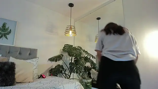 Nami sunny online show from November 19, 6:41 pm