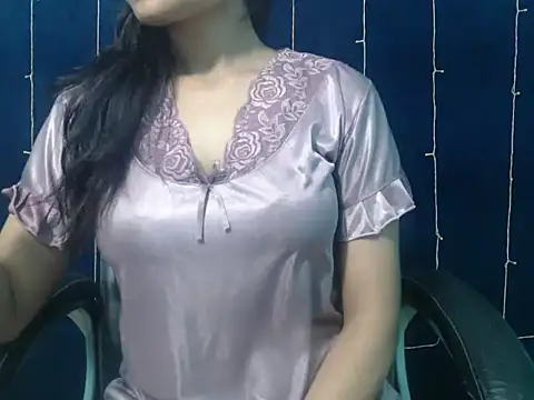 Yashi online show from November 14, 2:38 pm