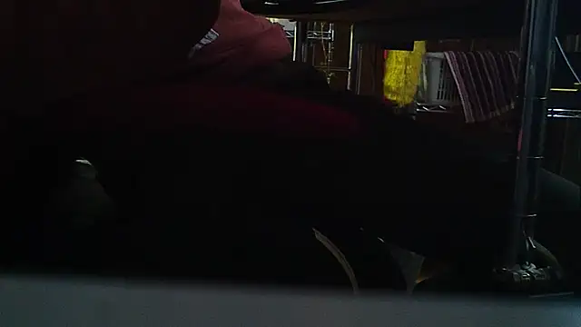 Snapshot of qoooqing67 chatting on December 17, 6:02 am qoooqing67 online show from December 17, 6:02 am