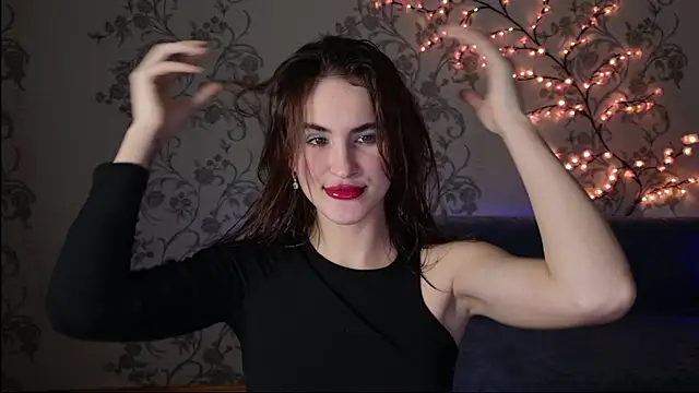 Snapshot of Felicia-Star chatting on February 7, 6:11 pm Felicia-Star online show from February 7, 6:11 pm