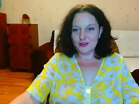 Alice3694 online show from December 21, 2:47 pm