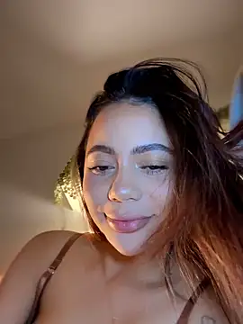 Aryrosee online show from April 2, 1:36 am