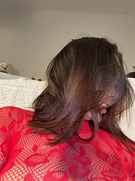 Aryrosee online show from April 12, 8:25 pm