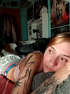 Snapshot of SonjaPrivat69_ chatting on October 17, 8:22 pm SonjaPrivat69 online show from October 17, 8:22 pm