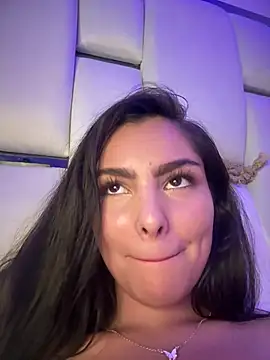 Snapshot of Maddy_Rouse_ chatting on January 11, 5:10 am Maddy Rouse  online show from January 11, 5:10 am