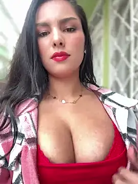 Snapshot of Maddy_Rouse_ chatting on January 24, 9:05 pm Maddy Rouse  online show from January 24, 9:05 pm