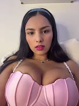 Snapshot of Maddy_Rouse_ chatting on March 9, 2:18 am Maddy Rouse  online show from March 9, 2:18 am