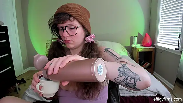 DelugeDuvall online show from February 27, 9:04 pm