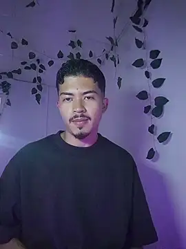 Kevin-Ferrari online show from November 20, 5:23 pm