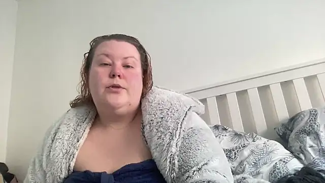 Snapshot of Busty-BBW-Emilie chatting on March 9, 4:00 pm Busty-BBW-Emilie online show from March 9, 4:00 pm