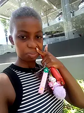 sexypetitexdoll23 online show from January 31, 9:27 am