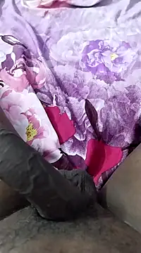 Snapshot of krishhyd69 chatting on January 22, 5:59 pm krishhyd69 online show from January 22, 5:59 pm