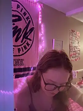 gingerbabe18 online show from November 15, 12:19 am