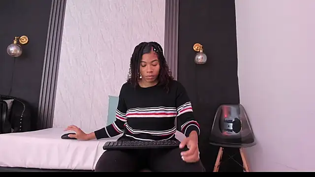 YummyDuooo online show from February 21, 10:49 am